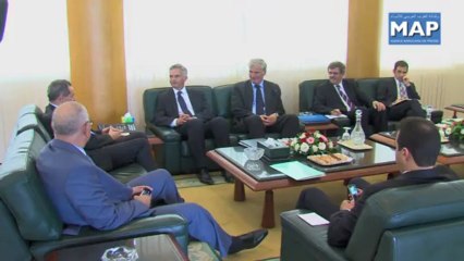 السيد العنصر يجري مباحثات مع وزير الشؤون الخارجية السويسري