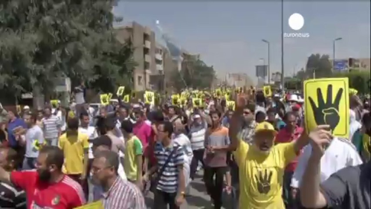 Egypt: Violent clashes over rumored dissolution