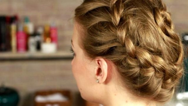 Create A Halo Plait Hairstyle