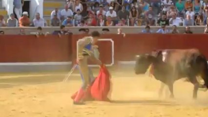 TRIUNFAL MANO A MANO