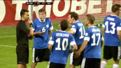 International - Les Pays-Bas accrochés par l'Estonie