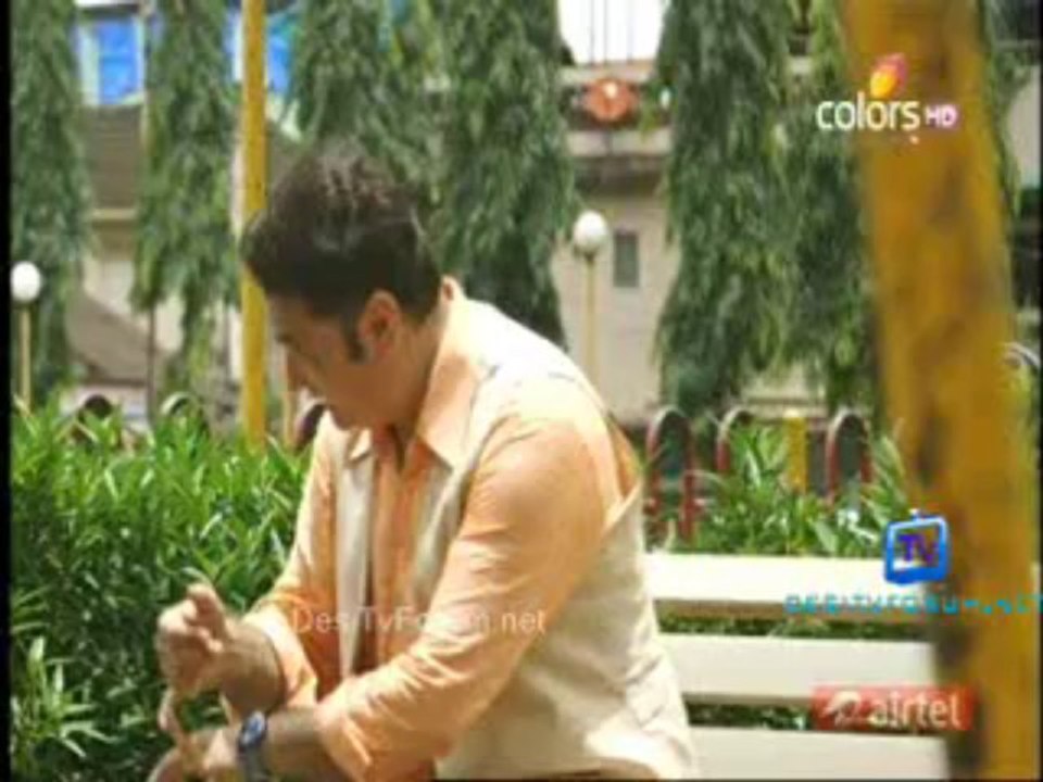 Har Ghar Kuch Kehta Hain 7th September 2013 Video Watch pt2
