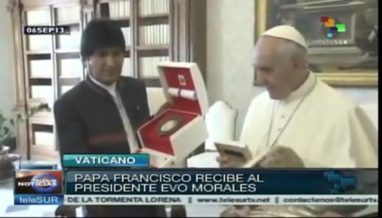 Recibe Papa Francisco a presidente Evo Morales en El Vaticano
