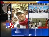 Vangapandu Prasad sings at Save Andhra Pradesh Sabha