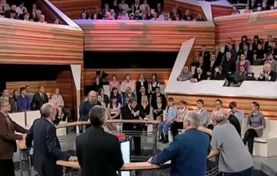 Россия - антинациональное государство, путин - враг!