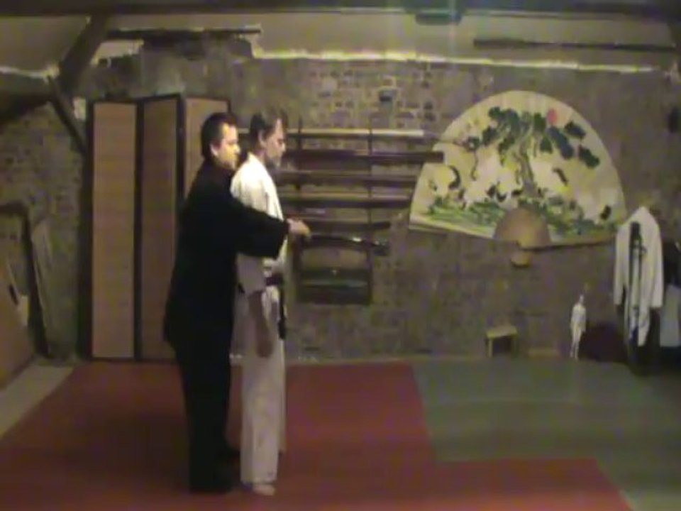 Ushiro jodan uwate dori : kani dori