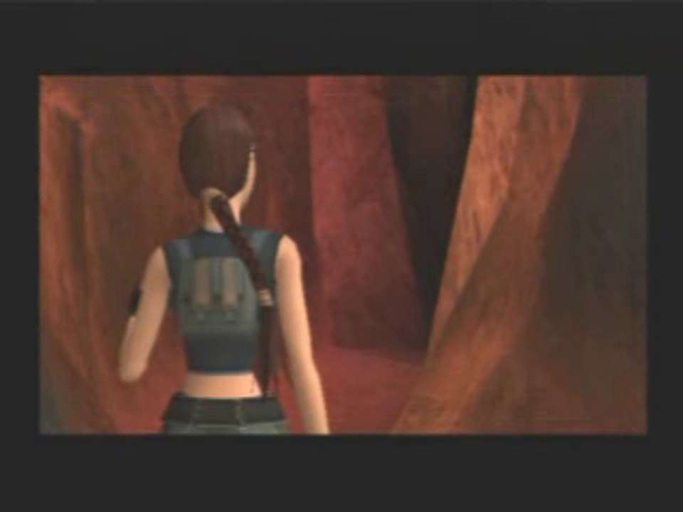 31 Lara to dry dress Tomb Raider: Angel of darkness