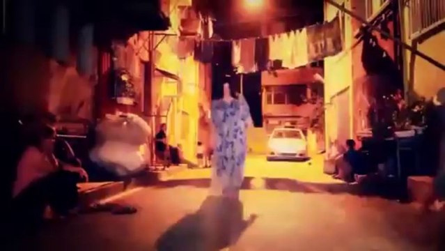 Hüseyin Kağıt Nesrin Kafam Bi Milyon 2013 Orjinal KLip By Daraske