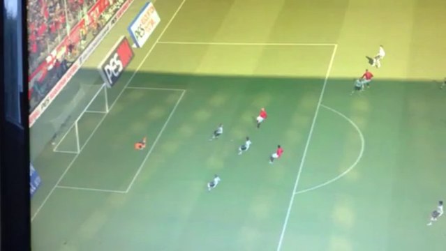 Van Persie finish PES 2014