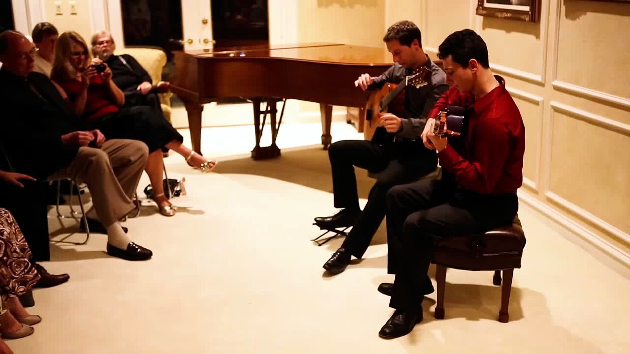 Flight of the Bumblebee performed by Grisha Goryachev and Jerome Mouffe