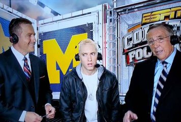 Eminem Gives Bizarre ESPN Halftime Interview