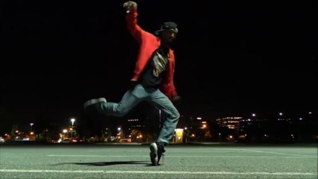 Danseur Hip-Hop sur le tube BEAT IT (Michael Jackson) en version DUBSTEP! Enorme