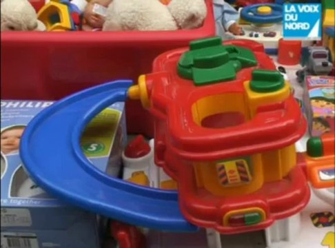 Braderie de Lille 2009 : dure négociation avec un enfant pour un garage