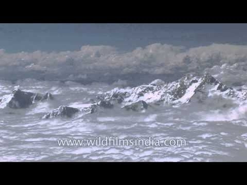 Kanchenjunga looms over the horizon: India's tallest mountain!