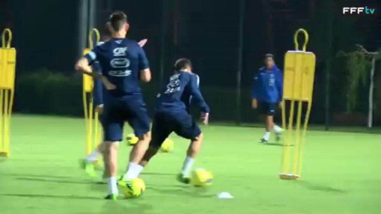 Equipe de France  superbe frappe de Samir Nasri (Géorgie et Biélorussie 2013)