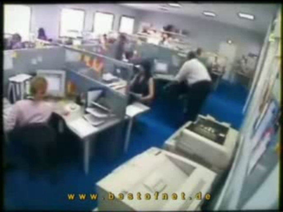 Ausraster im Büro