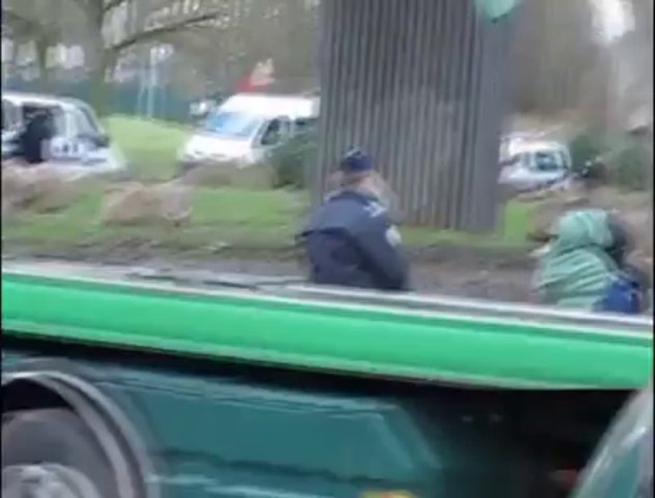 Villeneuve d'Ascq : déplacement de familles Roms