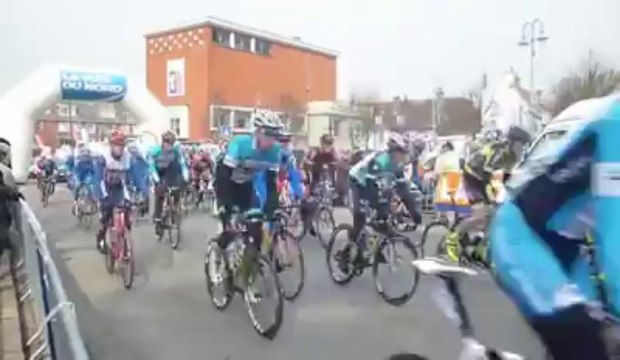 Départ de la Boucle de l'Artois à Saint-Pol-sur-Ternoise