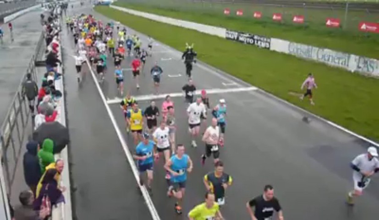 "6 heures du Pas-de-Calais" : départ des 10 km au circuit de Croix