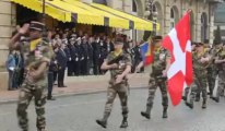 Cambrai: le 1er Régiment d'infanterie défile à l'occasion du 8 Mai