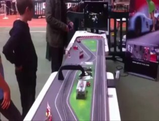 Sur les pistes de Slot Racing Analogique, à Lens