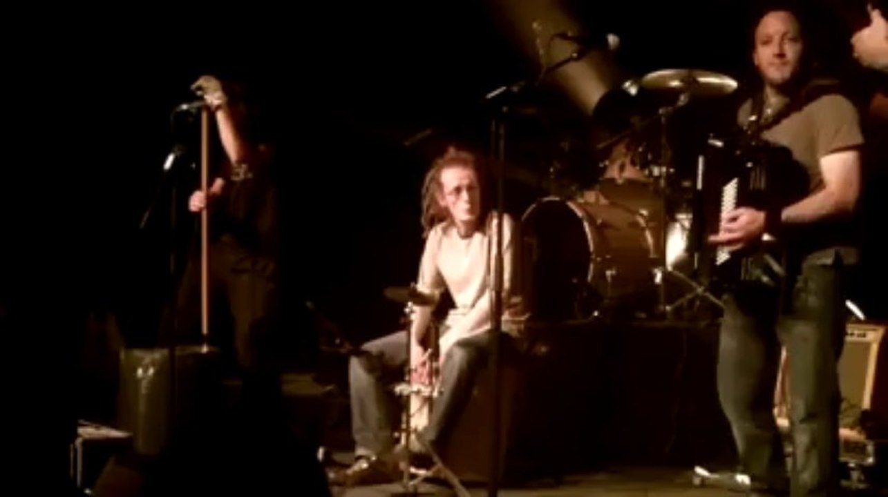 Arras: Faites de la chanson