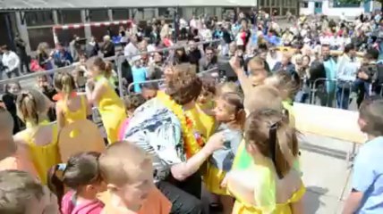 Carvin : départ en retraite école Apollinaire