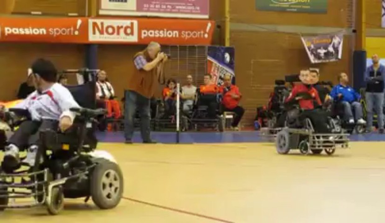 Villeneuve-d'Ascq : finale de la Coupe de France de foot-fauteuil.