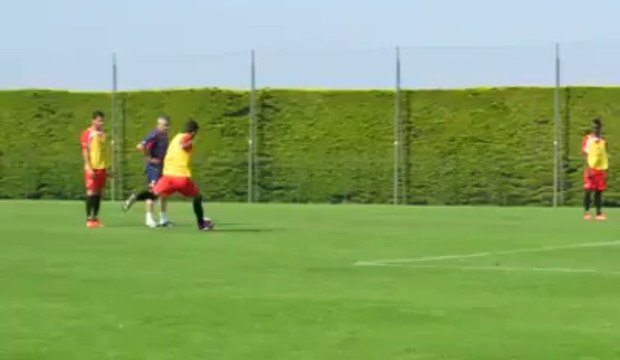 Foot (VAFC) : coup franc victorieux de Chitu en stage