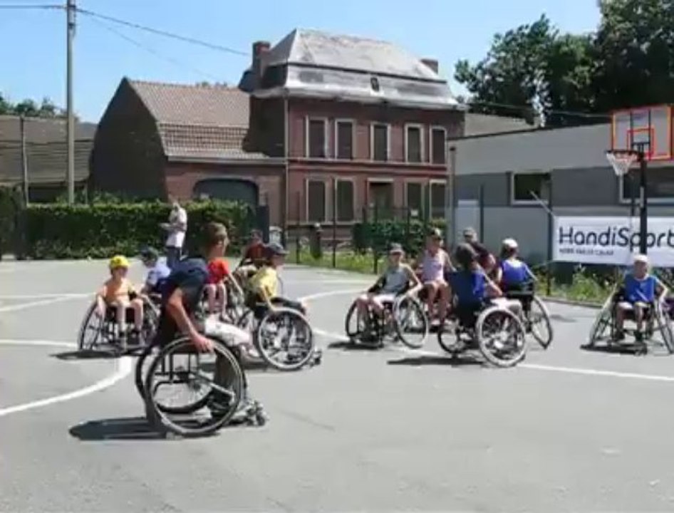 Ennevelin : match de handi-basket lors de la journée handisport au centre de loisirs