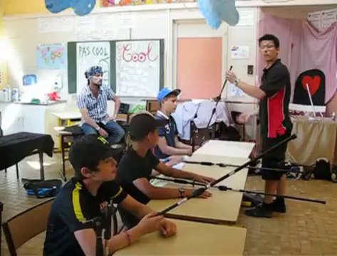 Ennevelin : initiation à la sarbacane lors de la journée handisport du centre de loisirs