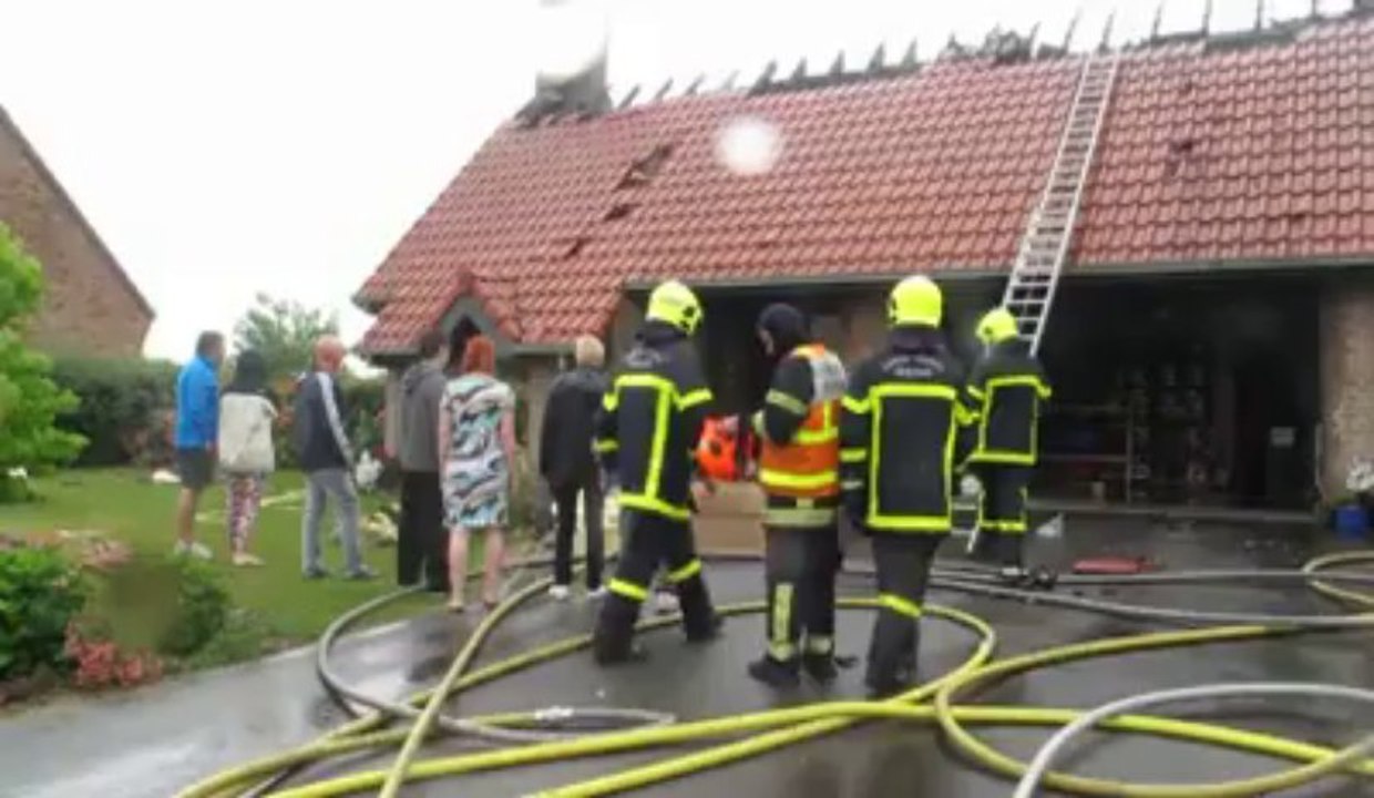 Neuve-Chapelle : la foudre a  frappé une habita...