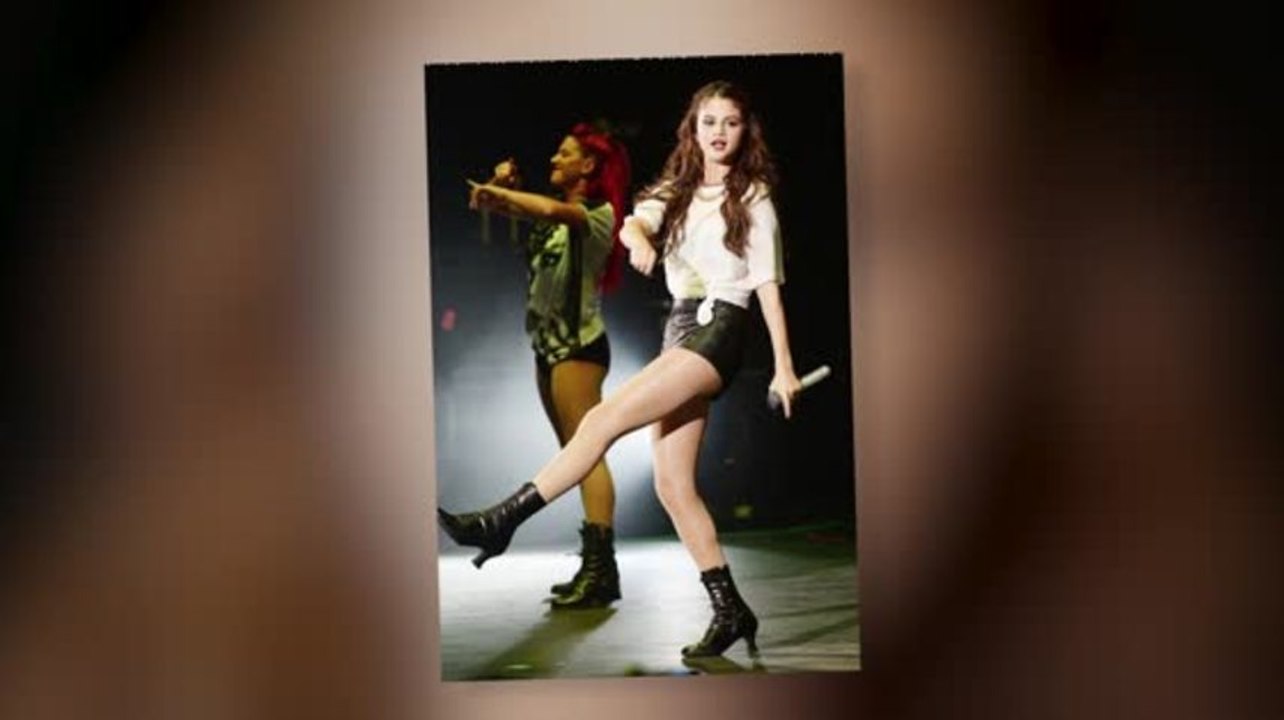 Selena Gomez Meets Her Fans After London Tour Gig