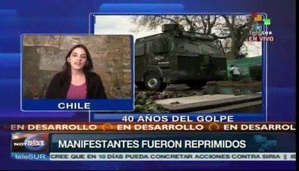 Miles de chilenos marchan para deplorar golpe de Estado de 1973