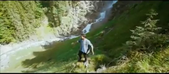 ~vennilave song thuppaki movie~