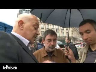 Une journée sans PV pour des policiers en colère