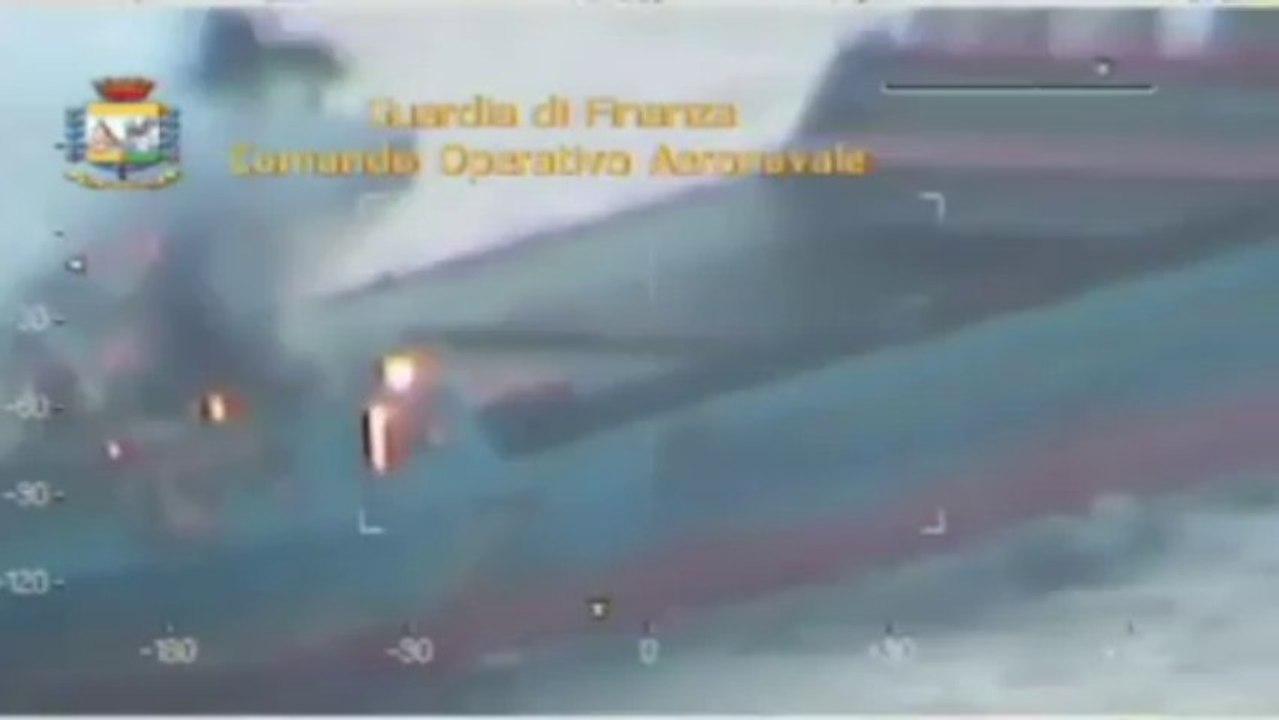 Drug smugglers set £50m worth of hash on fire