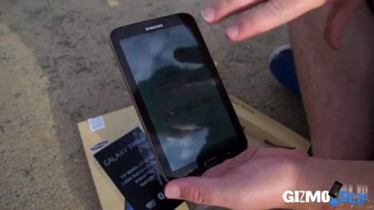 Galaxy Tab 3 7.0 Unboxing + Overview - GizmoSlip Shorts