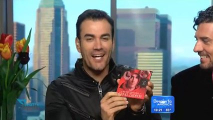 David Zepeda @davidzepeda1 y Diego Olivera promocionando @MentirParaVivir || DA