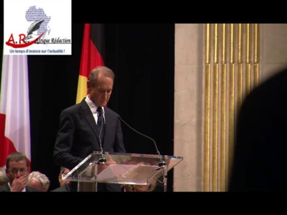LE PRESIDENT ALLEMAND JOACHIM GAUCK A RECU DES HONNEURS DIGNES DE SON RANG A PARIS