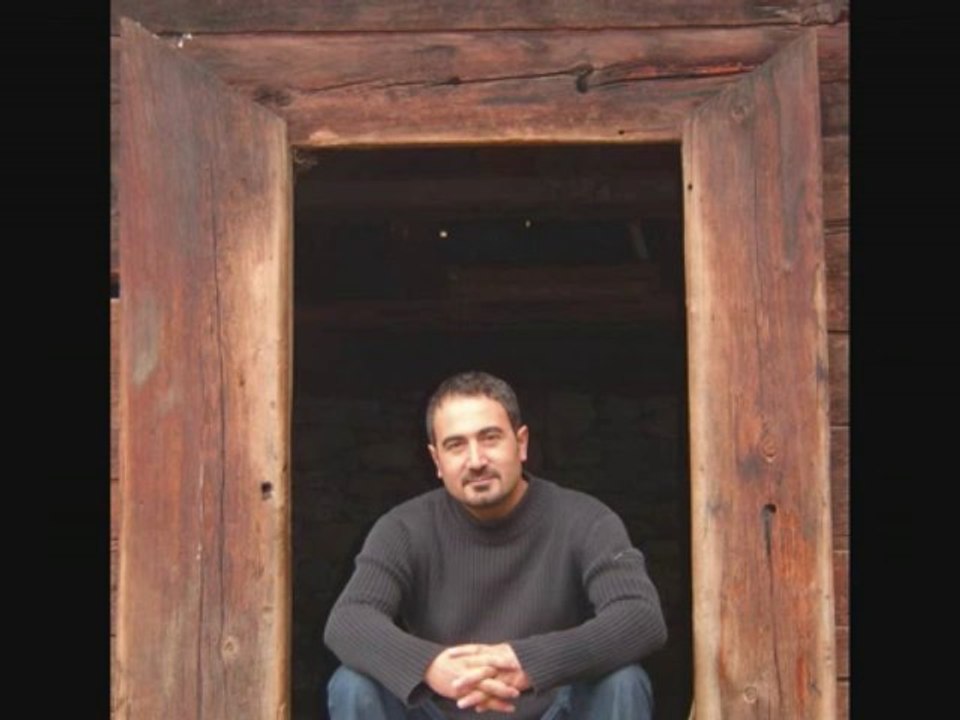 Mikail Aslan Dêsa Khurêsa -  Mikail Aslan Kureyş Deyişi ( Zazaca )