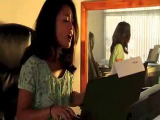 Miley Cyrus - Wrecking Ball