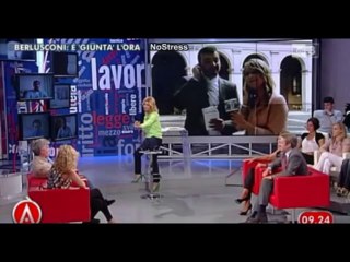 Carlo Sibilia vs Zoggia: "Vergognati!!"