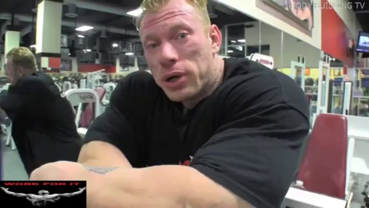 Dennis Wolf - Legs Workout 5 weeks out Mr.Olympia 2013