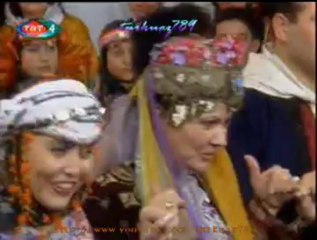 DOLU DOLU ANADOLU THM SOLİSTLERİ-Ayrıldım Güler Miyim