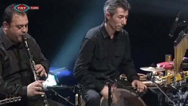 05 elanur tunca bakkallar satıyor karaca üzüm 16.03.2013 o türküler