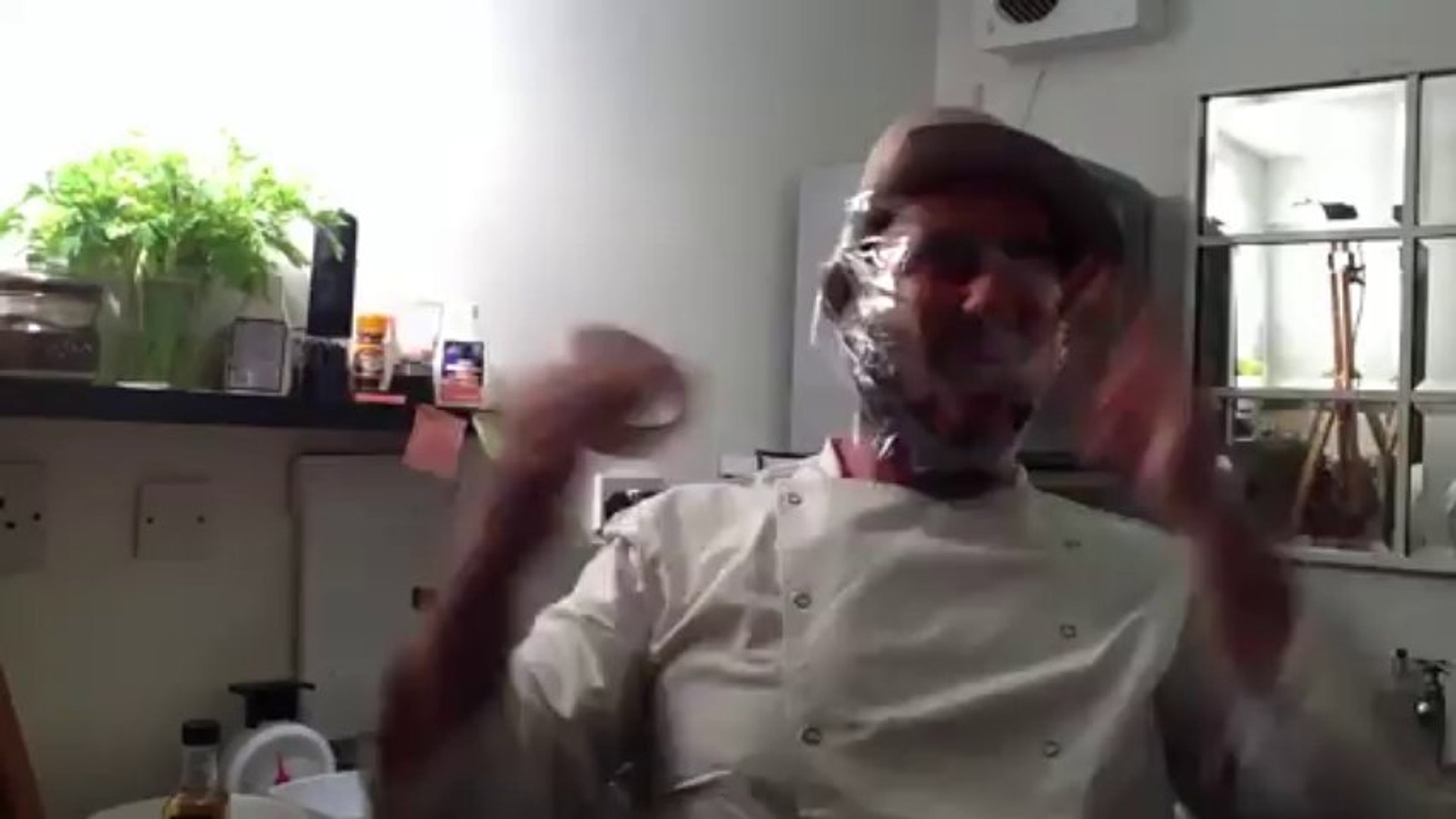 How to use sellotape