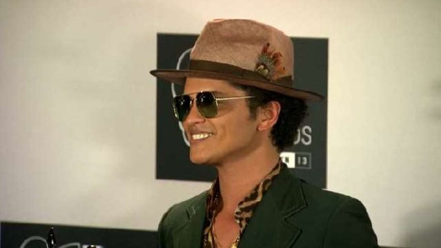 Bruno Mars To Perform at Super Bowl