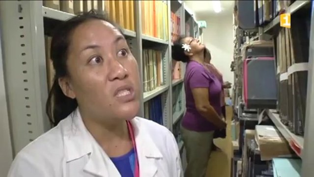 Visite des archives territoriales de Polynésie française