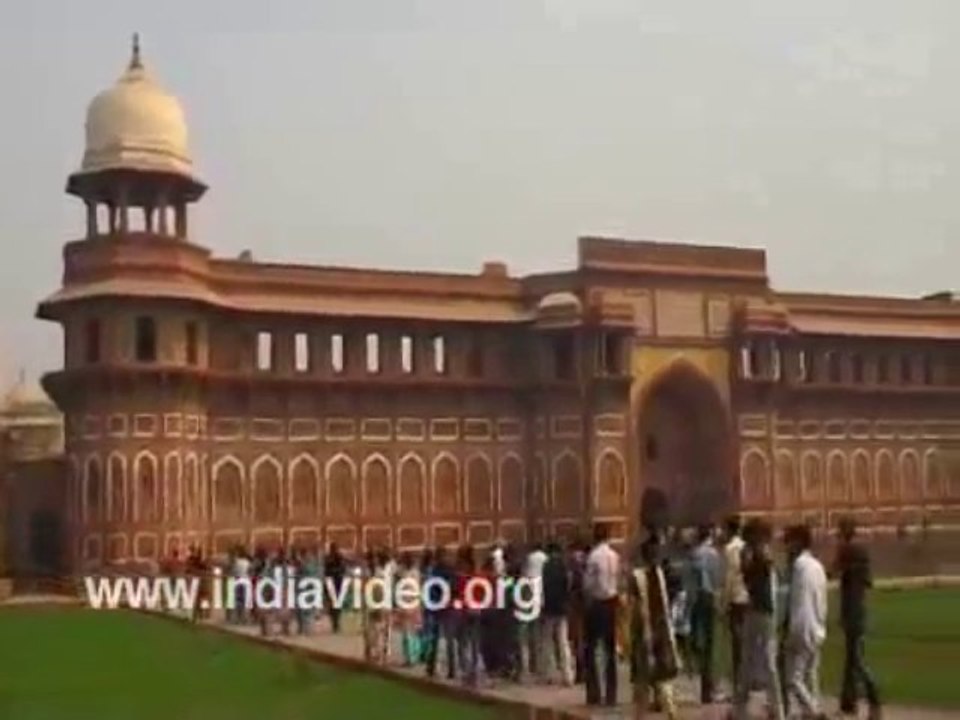 Agra fort  India
